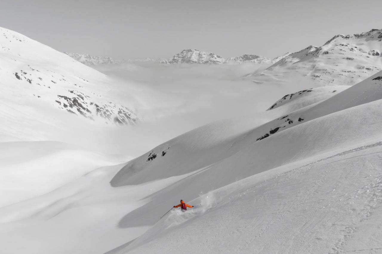 Montivas Lodge Livigno Bagian luar foto